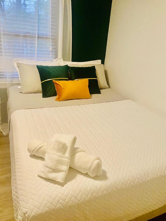 Cozy Condo, Minutes From Broadwy, Sleeps 5 Nashville Buitenkant foto