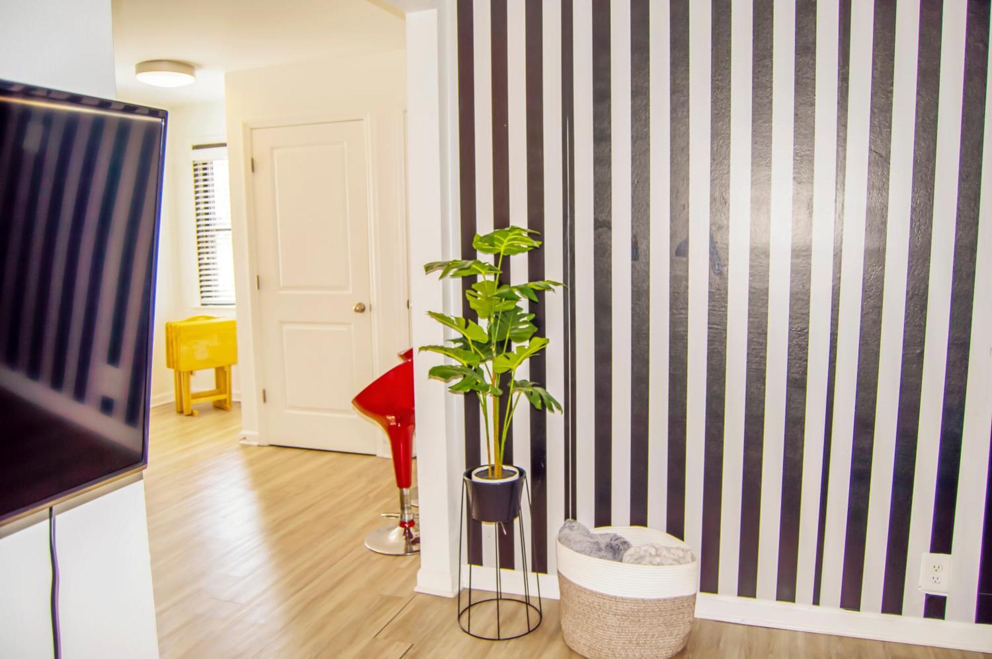 Cozy Condo, Minutes From Broadwy, Sleeps 5 Nashville Buitenkant foto