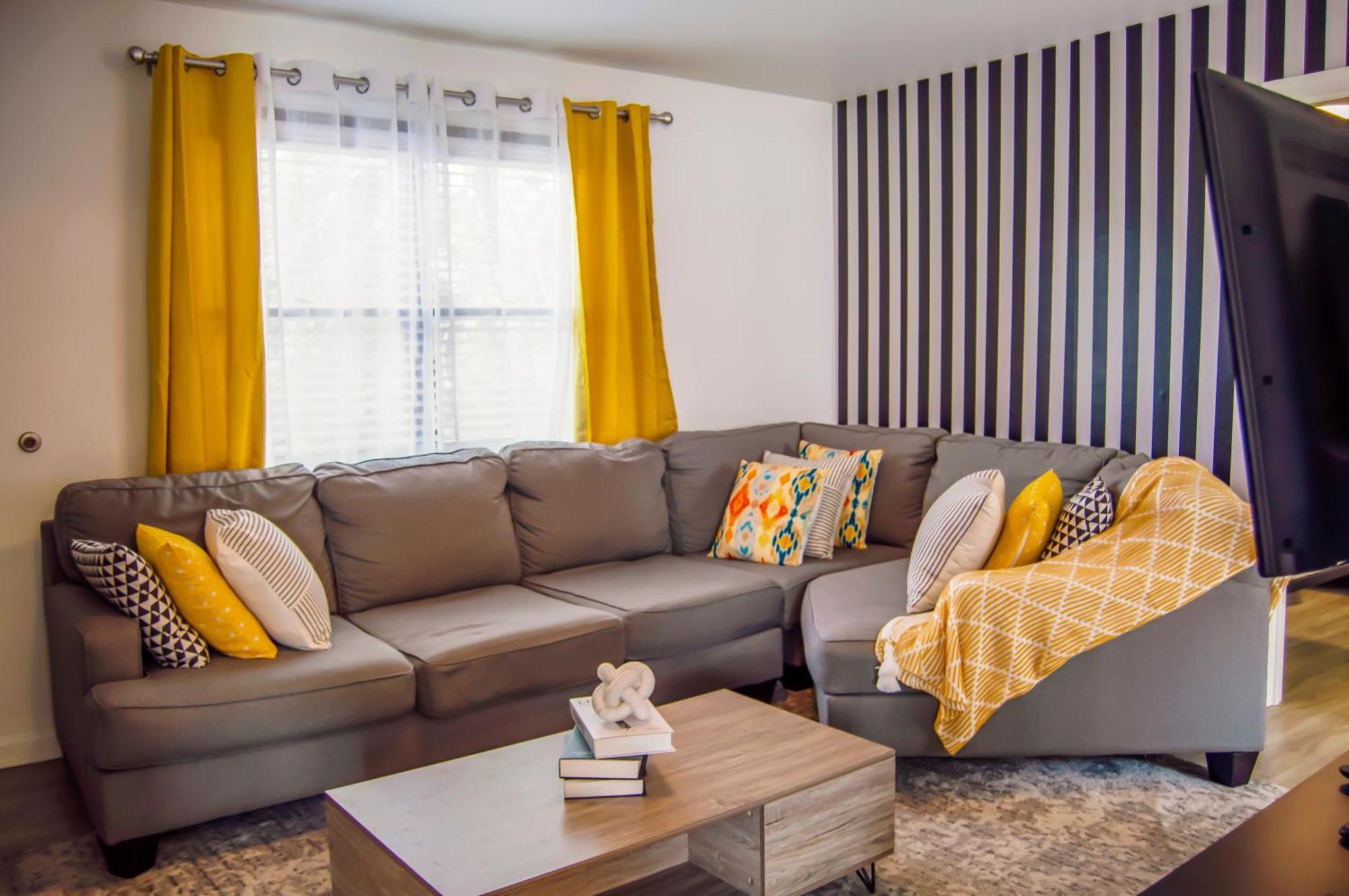 Cozy Condo, Minutes From Broadwy, Sleeps 5 Nashville Buitenkant foto