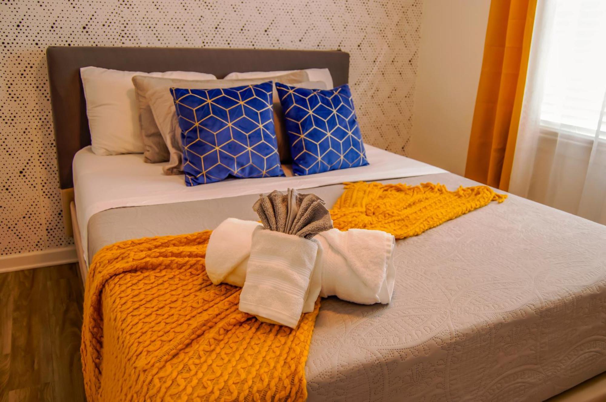 Cozy Condo, Minutes From Broadwy, Sleeps 5 Nashville Buitenkant foto